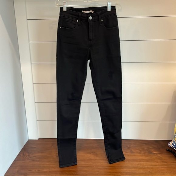 Levi’s 721 high-rise skinny jeans - Picture 3 of 5